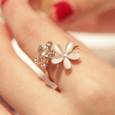 Amefurashi Cincin Daisy Opal Double Daisy Flower Rhinestone Ring
