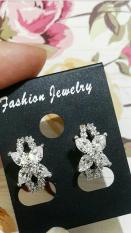 ANTING / EARRING DIAMOND SWAROVSKI PREMIUM