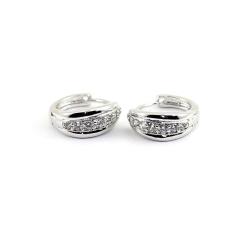 Anting Klip Motif Setengah Berlian