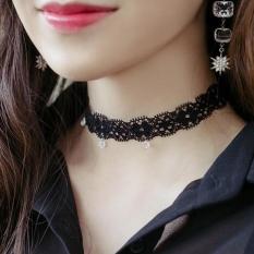 Liontin Batu Kristal Udara Renda Hitam Bekas Luka Kalung