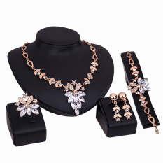 Bluelans® Perhiasan Gelang Wanita Kalung Cincin Anting-anting Membuat Pernyataan Yang Jernih Bagaikan Kristal Yang Jernih