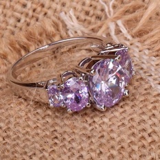 Cincin Titanium Bluelans Oval Light Purple Zircon Tembaga Pertunangan Fesyen Pria Wanita A.s. 6-10 6 *
