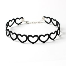 Beli Di Gantungan Motif Koin Hitam Beludru Hollow Jantung Kalung Liontin Kerah Rantai Kalung Gothic Punk Wanita Perhiasan Hitam-Intl