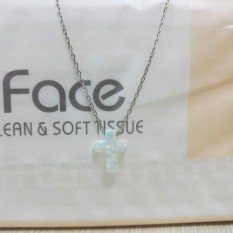 Hari Eropa dan Amerika Terlaris Salib Putih Berkabung untuk Fall untuk Tipe O Rantai Perhiasan di Eropa Lake Musim Panas Ao Treasure Kalung Perempuan-Internasional
