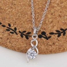 Elegan X-Bentuk Liontin Kalung Crystal White Gold Disepuh Jewels (Perak)-Intl