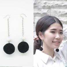 Esternal.co Amber Hitam Anting Drop Pom-pom