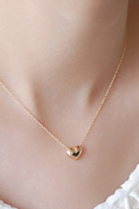Kalung Fancyqube Berukuran Bang Pendek With Liontin Berbentuk Hati Warna Emas, Cocok Dijadikan Sebagai Kado