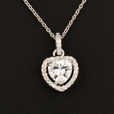 Fashion Dilapisi Mikro Liontin Kristal Bentuk Hati Kalung untuk Wanita Wanita 18 K Lapis Emas Putih Kalung Valentine Hadiah XL013-Intl