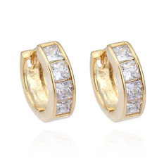 Fashion Desain Sederhana 18 Karat Berlapis Emas Putih Anting Kristal Kecil