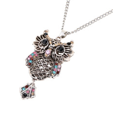 Fashion Vintage Retro Colorful Crystal Rhinestone Hollow Owl Kalung Sweater Rantai Logam Paduan Burung Perhiasan untuk Wanita Gadis