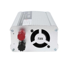 Great Sale 1x AV 110v/220V Car Charger Solar Power Modified Sine Wave Foam