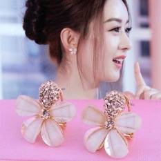 Cantik Anting Alami Kristal Anting Anti Alergi Perempuan