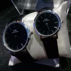 Jam tangan pria dan wanita DW tali kulit hitam