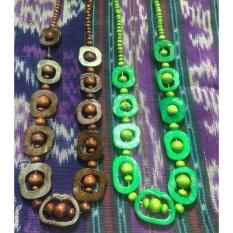 Kalung Tulang Bulat Tengah Isi
