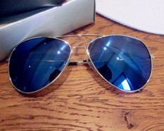 Harga spesial cuci gudang mengemudi kacamata hitam pria 2019 model baru Pria orang trendi kepribadian perempuan reflektif Warna Warni kacamata aviator kacamata hitam