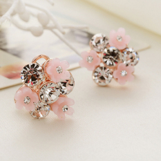 Anting Anting Korea Modis Gaya Batu Kristal Udara Elegan Anti Alergi
