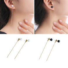 Korea Modis Gaya Hitam Perempuan Setelah Menggantung Anting Mutiara Anting