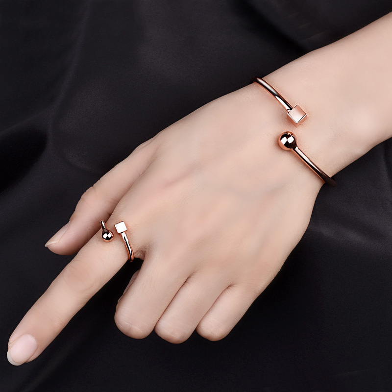 Korea Fashion Style Perempuan Geometris Gelang