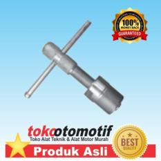 Kunci Treker Magnet / Magnet Puller VESPA ( Top Quality ) Special Tool