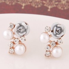 LRC Anting Wanita Sweet Silver Color Diamond&rose Flower Decorated Simple Design Alloy Stud Earrings