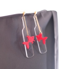 Lucu merah transparan botol ikan mas anting anting-anting