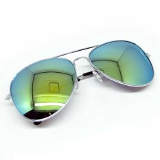 Moreno Kacamata Polarized Ray Vintage Women and Man Outdoor - Silver