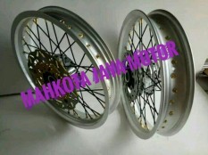 Paketan Velg Tapak Lebar Vixion New Ukuran Lebar Velg 215-250 Ring 17 Plus Piringan Depan Dan Berikut Stell Velg Bebas Request