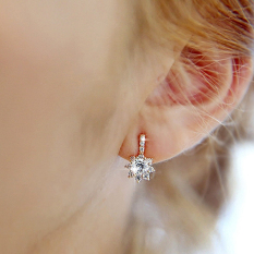 Anting-Anting Stud Wanita Bahan Perak Bunga Matahari Versi Korea