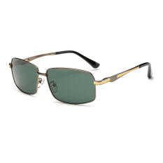 Kacamata Hitam Terpolarisasi Pria Persegi Panjang Greengun Warna Polaroid Lensa Bingkai Titanium Driver Kacamata Merek Desain Pria Oculos-Intl
