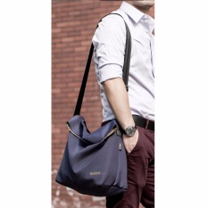 Remax Fashion Laptop Bodypack Shoulder Bags Tas Selempang Pria Men Sling Bag Tas Bahu Buat Ipad Buku Smartphone Foldable Fashion Stylish Design Trendy Cocok Untuk Travel Jalan Rekreasi Kuliah Sekolah Kerja Cepat Kering Praktis Ringan Bisa Dilipat - Biru