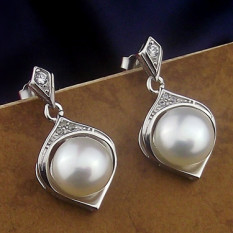 S925 Perempuan Jepang Dan Korea Selatan Model Anting-anting Air Tawar Mutiara Anting
