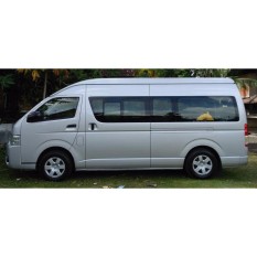 Sewa Toyota Hiace Commuter Wisata Malang Batu Bromo