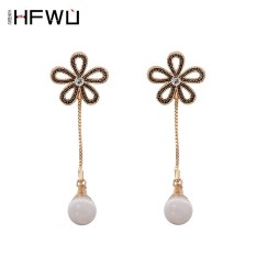 Mengambil Kabut dan Hollow Retro Plum Bunga Berbentuk Anting Panjang Telinga Anting Anting Anting Wanita Korea Fashion-Intl