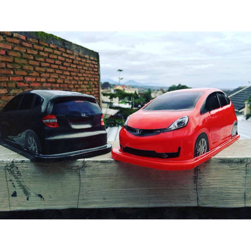 Tempat Tissue Mobil Miniatur Honda Jazz