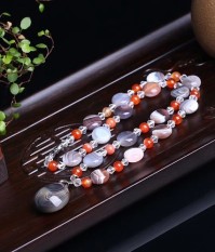 Yang Nanking Indah Artikel Alami Agate Hujan Bunga Batu Berduka untuk Fall Ke Kalung Ke Persia Mengikat Sutra agate untuk Melawan Kekuatan Jahat untuk Mengirim Pria dan Wanita Sweter untuk Menggantungkan Rantai-Internasional