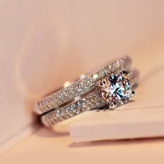 2 Pcs Cincin Wanita Silver Berlian Imitasi