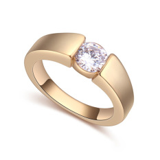 Kuning Emas Disepuh AAA CZ Batu Moonlight Di Kota Cincin Perhiasan untuk Wanita (Clear)
