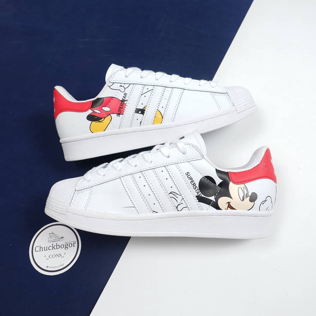 mickey superstar adidas