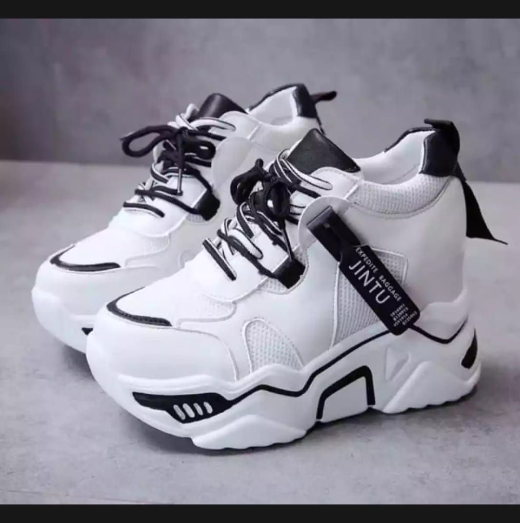 Sepatu Sneakers Wanita Boot korean JINTU Hitam Sneaker Wanita
