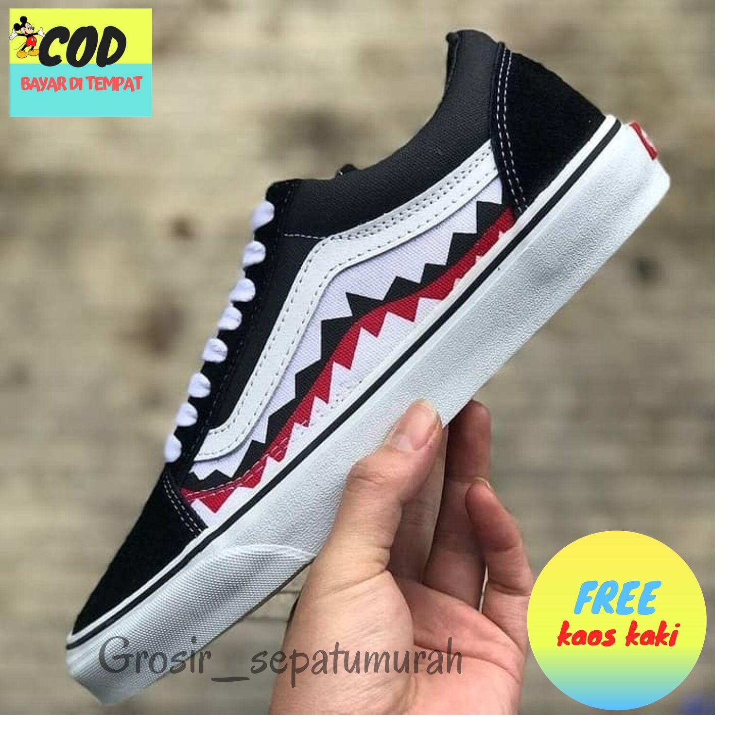 Sepatu Terbaru pria 2019 sepatu vans oldskool Classic Black and White BNIB Original/sepatu casual/sepatu sekolah/sepatu jalan-jalan/sepatu vans01 termurah vans_bape_shark