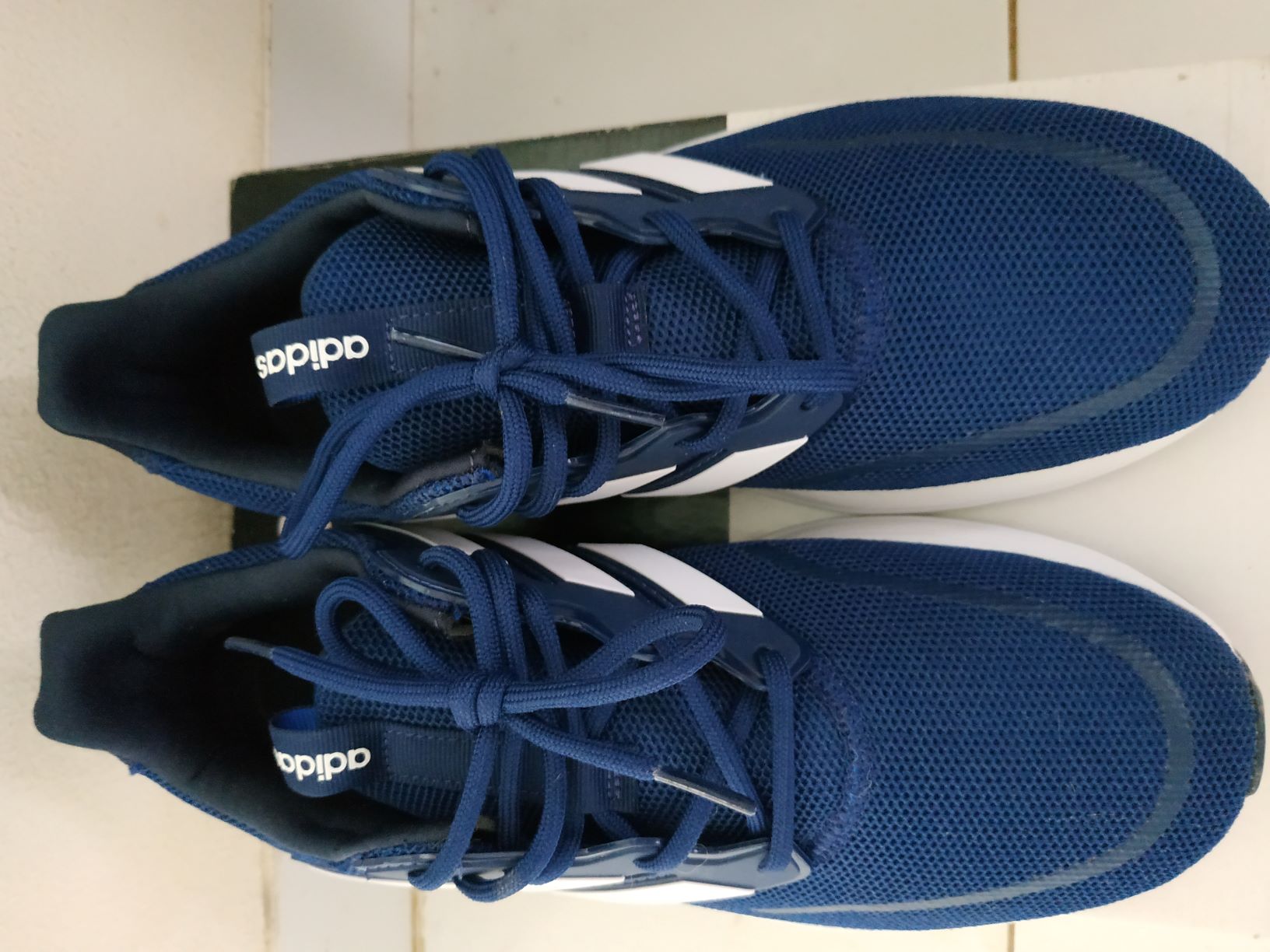 Sepatu Ee9845 Adidas Sepatu Sneaker ADIDAS Original Pria 43