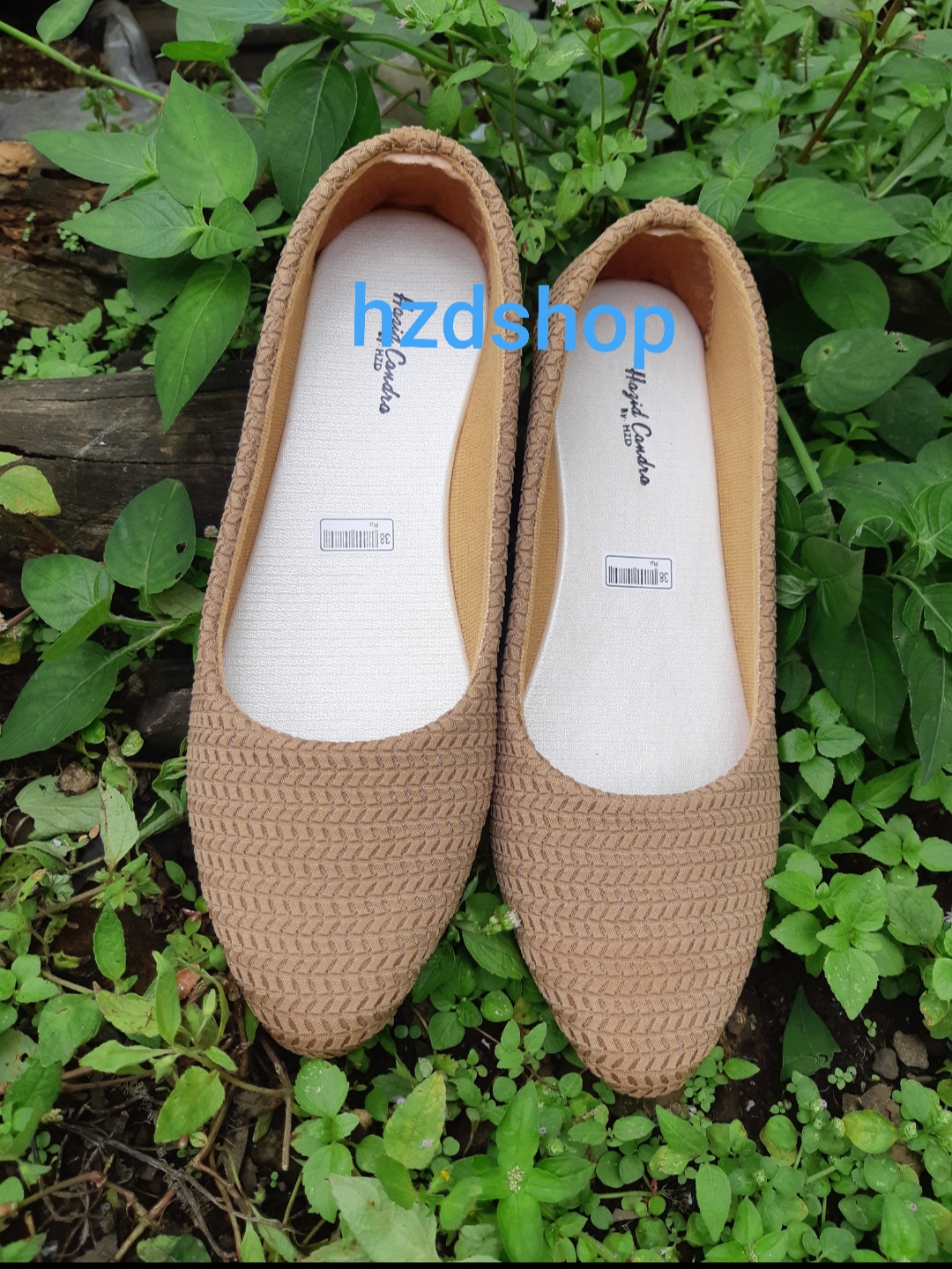 Model flat shop shoes kekinian