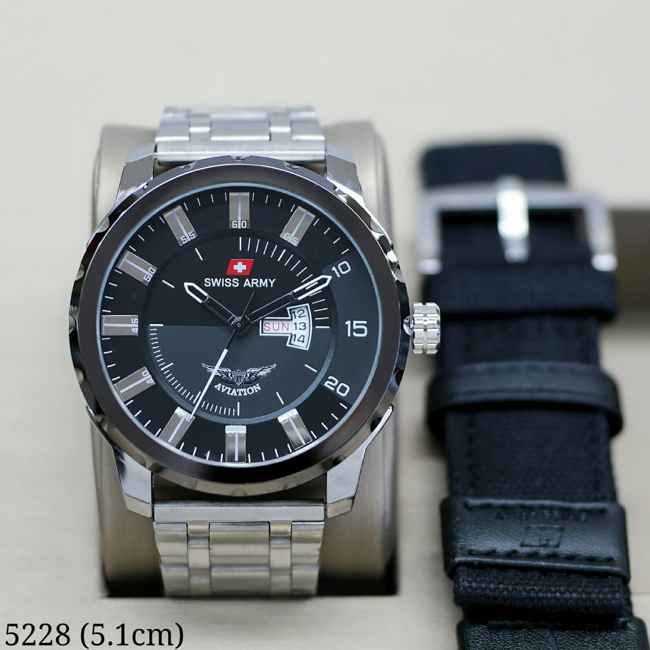 Swiss Army Infantry Jam Tangan Casual Pria Strap Kulit Jam