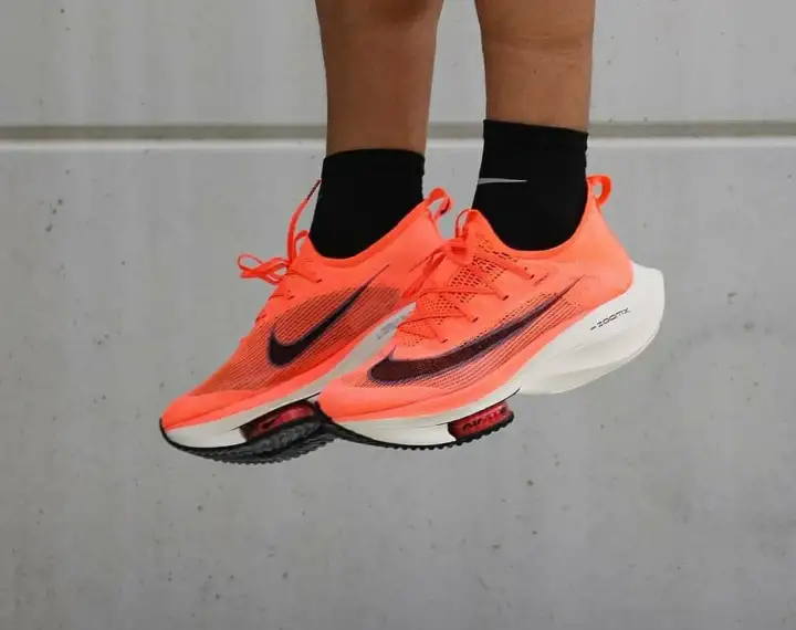 Sepatu nike air zoom Clearance