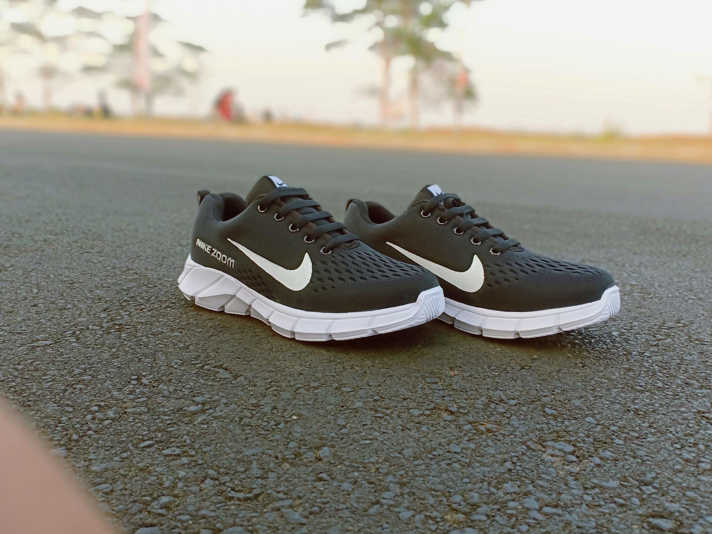 Daftar Harga  Sepatu  Nike  Running  Original  Terbaru  Termurah 