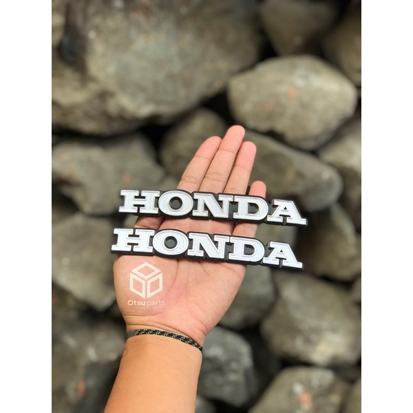 emblem logo tangki tengki tank fuel unit honda cb 125 cb125 detail