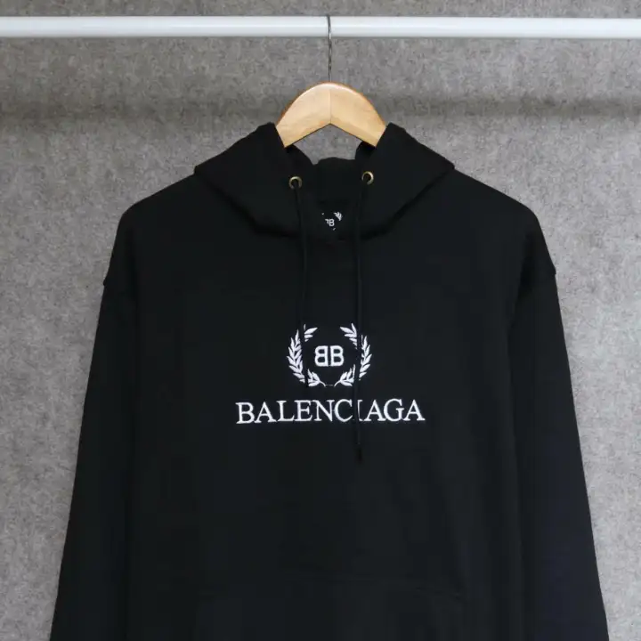 do balenciagas run small