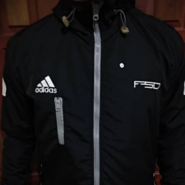 jaket tracker adidas f50