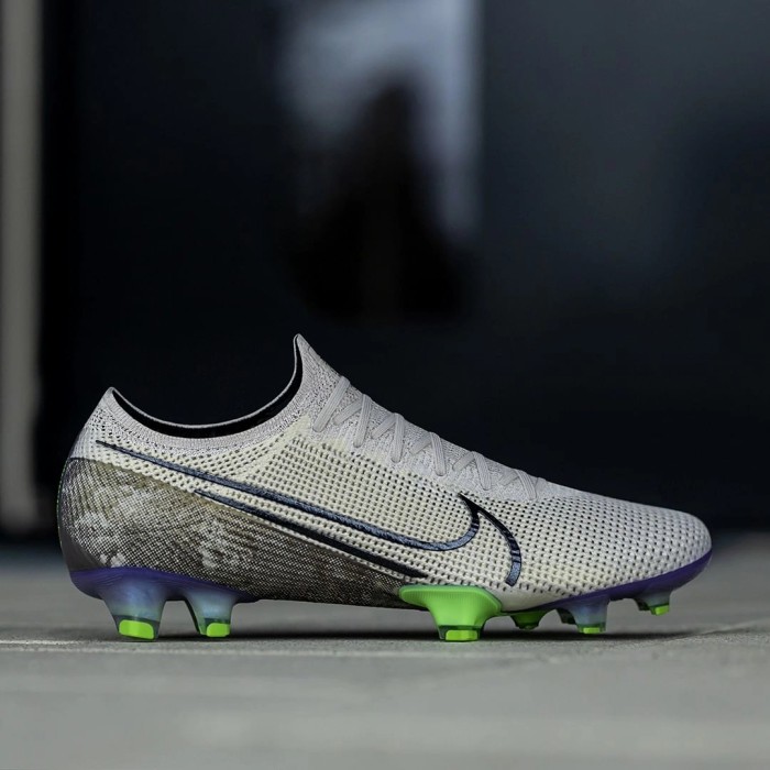 harga sepatu bola nike mercurial superfly 360