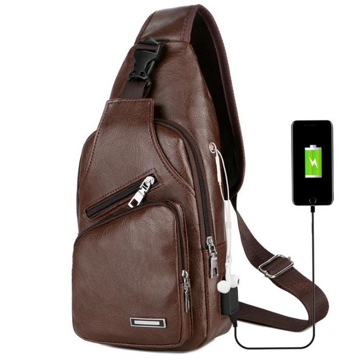 Tas Selempang Kulit Pria Sling Bag Kulit USB Port Tas Import - Cokelat - Kami Menjual Juga Tas Selempang Pria Murah Kulit Asli / Tas Selempang Pria Waist Bag Sling Bag Branded Original Kecil Eiger Consina Kanvas Polo Army Bodypack Anti Air Terbaru